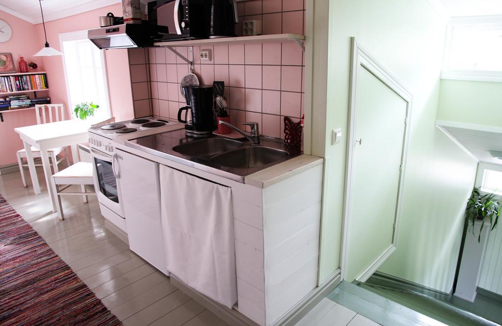 Brobacka Gasthem Bed and Breakfast Jomala Εξωτερικό φωτογραφία